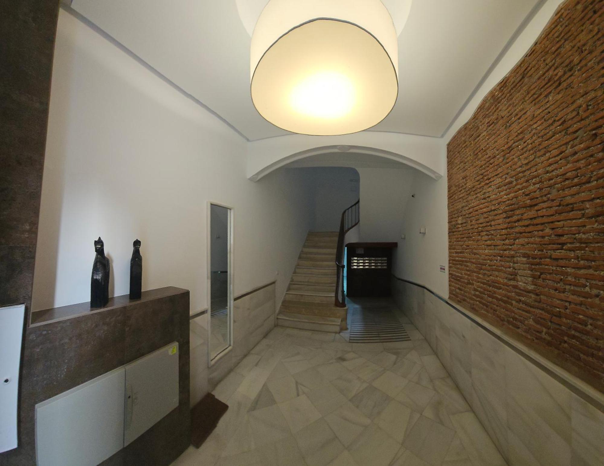 Chic Casa Cathedral At Calle Fresca 2-Bedroom Apartment In Malaga City Center Eksteriør bilde